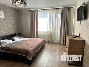 Студия квартира, посуточно, 38м2, 16/17 этаж