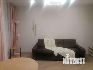 2-к квартира, посуточно, 38м2, 14/17 этаж