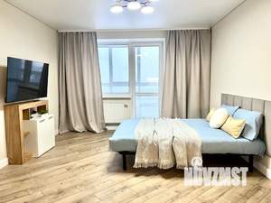 Студия квартира, посуточно, 32м2, 22/25 этаж