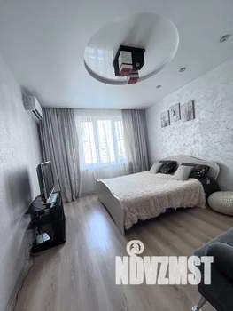 1-к квартира, посуточно, 40м2, 5/15 этаж