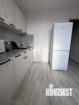 1-к квартира, посуточно, 40м2, 6/9 этаж