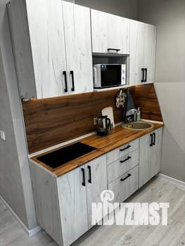 Студия квартира, посуточно, 34м2, 8/18 этаж