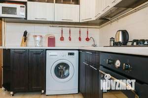 1-к квартира, посуточно, 60м2, 1/1 этаж