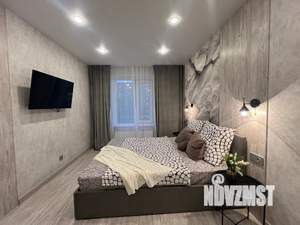 1-к квартира, посуточно, 40м2, 3/25 этаж