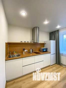 1-к квартира, посуточно, 40м2, 1/21 этаж