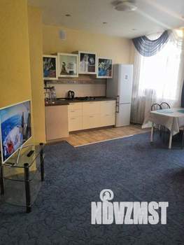 2-к квартира, посуточно, 54м2, 1/1 этаж