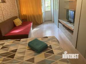 1-к квартира, посуточно, 30м2, 3/6 этаж