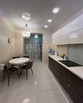 3-к квартира, на длительный срок, 109м2, 5/6 этаж
