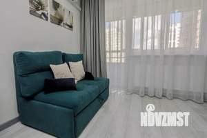 1-к квартира, посуточно, 32м2, 8/17 этаж