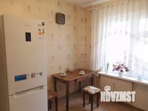 1-к квартира, посуточно, 37м2, 1/1 этаж