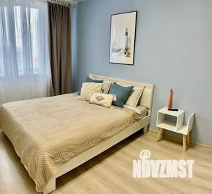 1-к квартира, посуточно, 40м2, 4/17 этаж