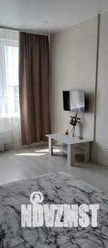 1-к квартира, посуточно, 36м2, 8/17 этаж