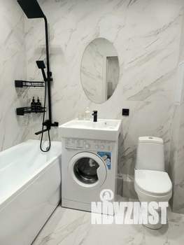 Студия квартира, посуточно, 28м2, 1/17 этаж