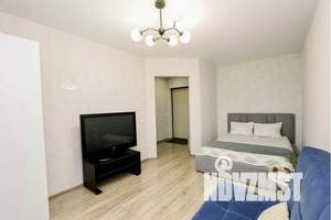 1-к квартира, посуточно, 41м2, 13/19 этаж