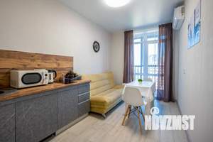 1-к квартира, посуточно, 38м2, 1/1 этаж