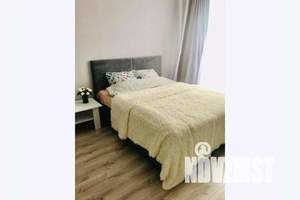 2-к квартира, посуточно, 46м2, 6/28 этаж