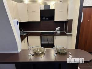 Студия квартира, посуточно, 32м2, 6/18 этаж