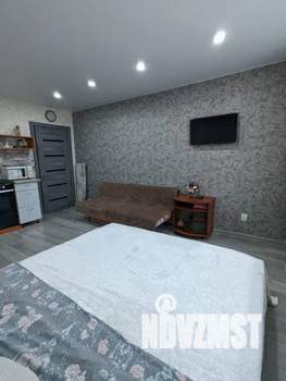 Студия квартира, посуточно, 30м2, 23/25 этаж