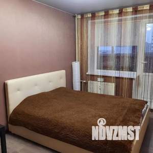 1-к квартира, посуточно, 39м2, 12/17 этаж