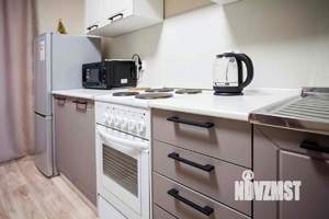 1-к квартира, посуточно, 47м2, 1/1 этаж