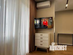 1-к квартира, посуточно, 44м2, 10/12 этаж