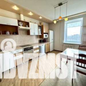 2-к квартира, вторичка, 79м2, 11/11 этаж