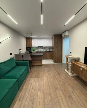 2-к квартира, вторичка, 57м2, 8/10 этаж