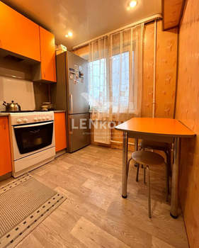 2-к квартира, вторичка, 42м2, 5/5 этаж