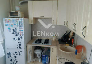 3-к квартира, вторичка, 54м2, 1/9 этаж