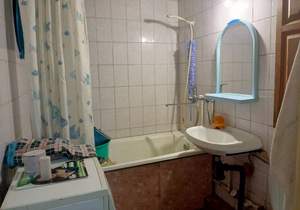 2-к квартира, вторичка, 42м2, 4/4 этаж