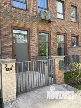 Студия квартира, вторичка, 47м2, 1/5 этаж