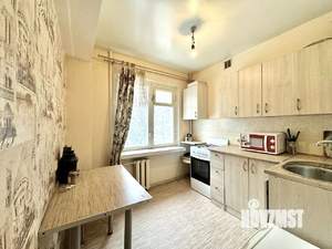 1-к квартира, вторичка, 30м2, 3/5 этаж