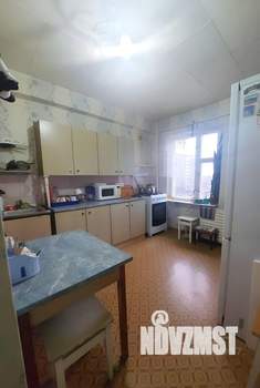 4-к квартира, вторичка, 77м2, 3/9 этаж