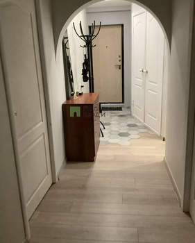 4-к квартира, вторичка, 69м2, 9/9 этаж