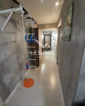 3-к квартира, вторичка, 54м2, 8/9 этаж