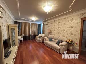 2-к квартира, вторичка, 79м2, 7/9 этаж
