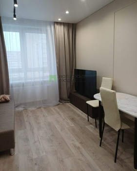 3-к квартира, вторичка, 57м2, 7/18 этаж