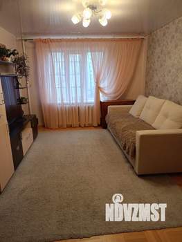4-к квартира, вторичка, 68м2, 3/9 этаж