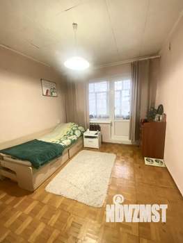 3-к квартира, вторичка, 55м2, 1/9 этаж