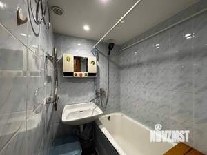 2-к квартира, вторичка, 43м2, 1/9 этаж