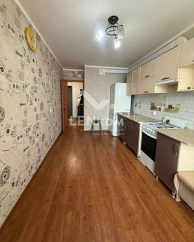 1-к квартира, вторичка, 40м2, 1/10 этаж