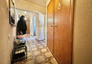 3-к квартира, вторичка, 55м2, 8/9 этаж