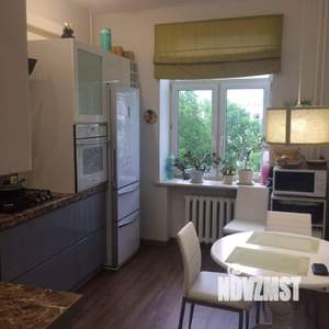 2-к квартира, вторичка, 60м2, 4/5 этаж