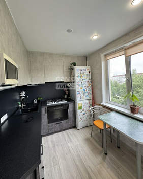 3-к квартира, вторичка, 57м2, 7/9 этаж
