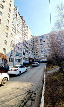 3-к квартира, вторичка, 61м2, 9/10 этаж