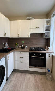 4-к квартира, вторичка, 59м2, 2/5 этаж