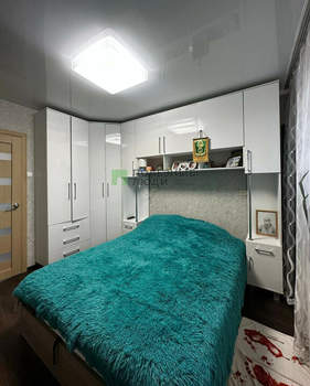 3-к квартира, вторичка, 54м2, 9/9 этаж