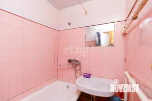 4-к квартира, вторичка, 69м2, 9/9 этаж