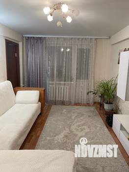 3-к квартира, вторичка, 49м2, 5/5 этаж