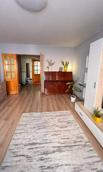 4-к квартира, вторичка, 77м2, 2/5 этаж